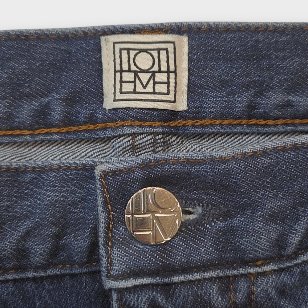TOTEME Women's Regular Fit Jeans - Size 32/32 - Picture 4 of 10